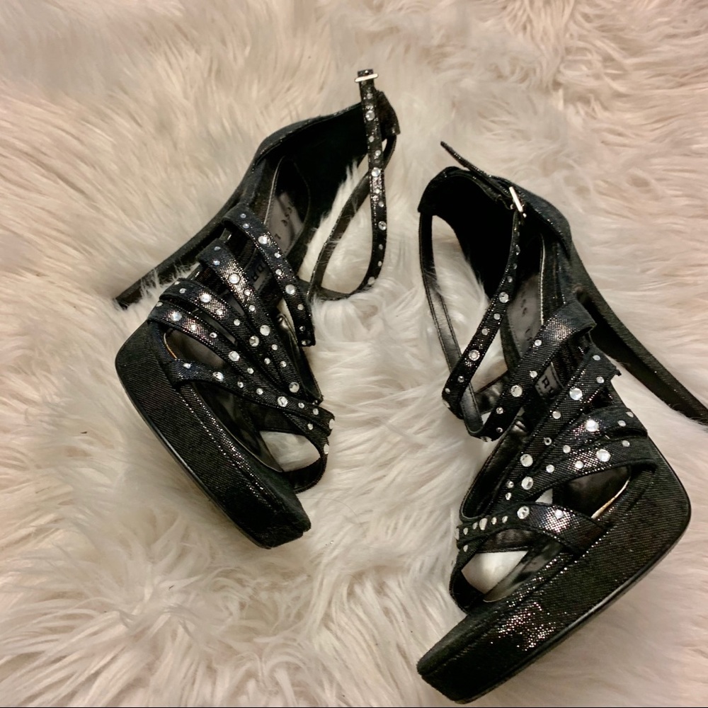 Chinese Laundry Frenchie shoes with studs size 7